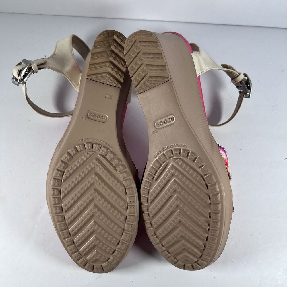 Crocs Leigh II Ankle Strap Wedge Sandals Shoes Floral Women's Size 8 - Picture 7 of 8